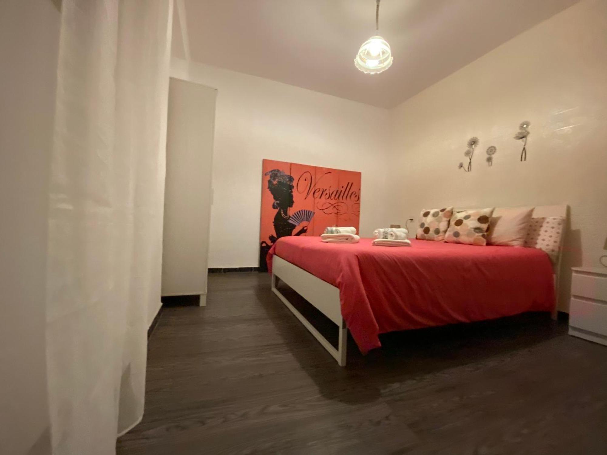 Apartamento Callejon Del Beso Seville Exterior photo